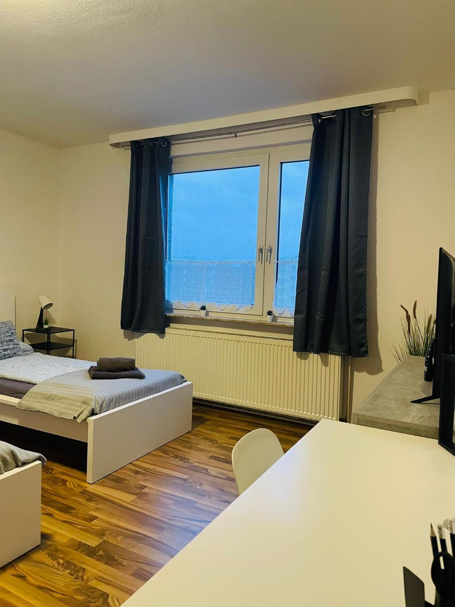 Quartier 7 - Zentral Gelegene Ferienwohnung Mit Stadtblick Bremerhaven Exterior photo